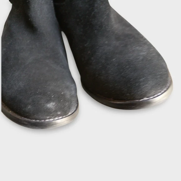 Aquatalia Black Suede Heeled Boots Women's Size 11 - Picture 6 of 10